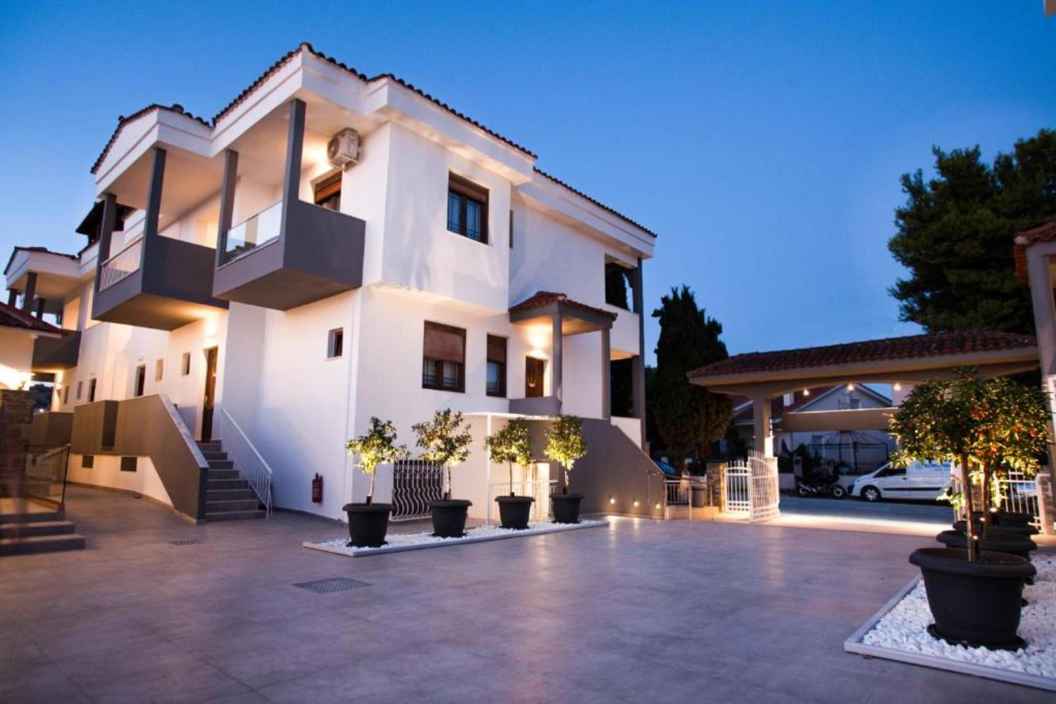 Acrotel Lily Ann Village