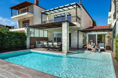 Sunny Villas Resort and Spa