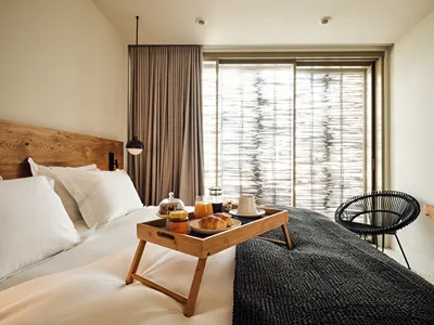 Nous Hotel