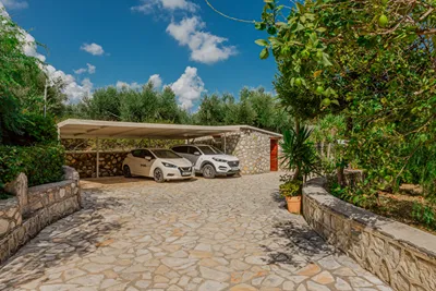 Rivazzurra Luxury Villa