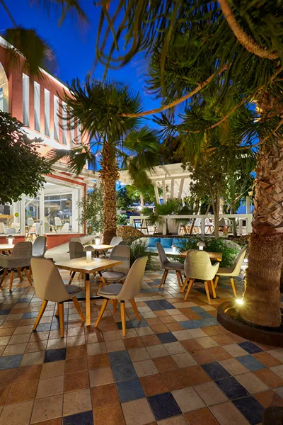 Blue Sea Hotel