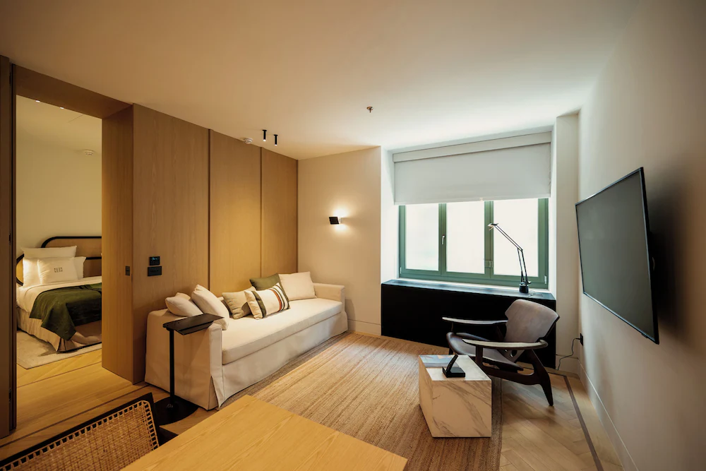 Athens Capital Suites-Mgallery Collection