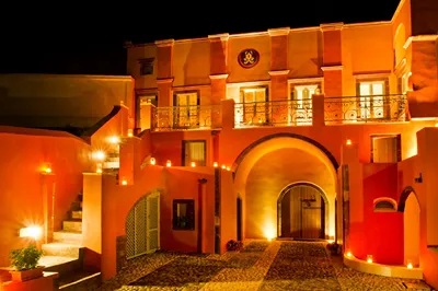 Markezinis Suites