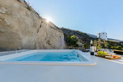 SunSea Living Suites