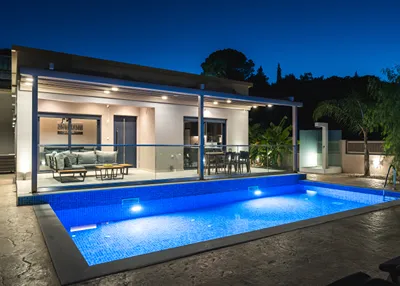 Amelia Residence