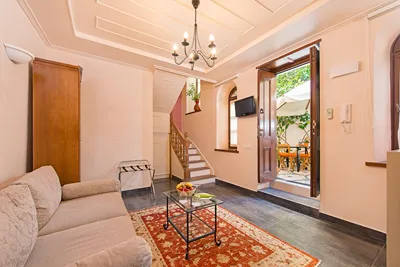Rodos Niohori Elite Suites