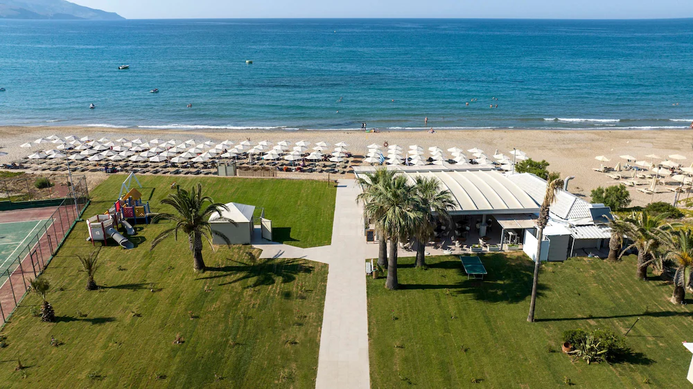 Vantaris Palace Hotel