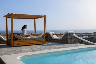 Evi Suites & Villas