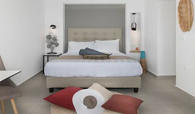 Symphony Suites Santorini