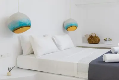 Voca Hotel & Suites