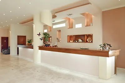 Belussi Beach Hotel & Suites