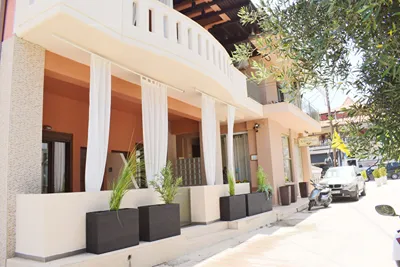 Kripis Holiday Apartments