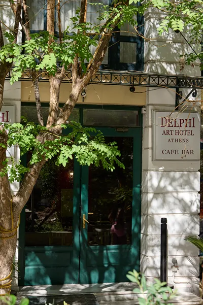 Delphi Art Hotel