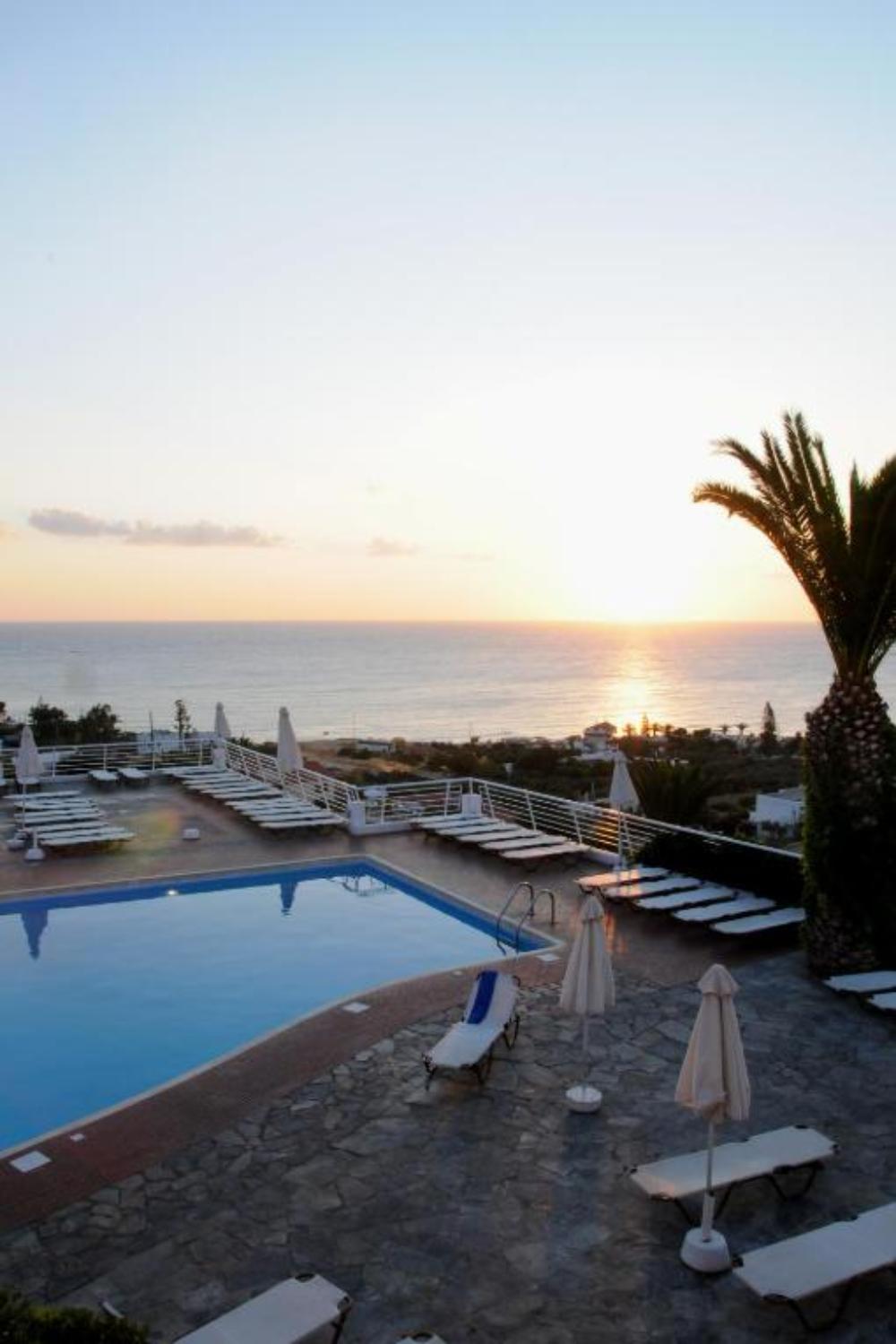 HERSONISSOS VILLAGE HOTEL and BUNGALOWS Hersotels Group