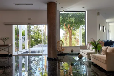 Amounda Bay Hotel
