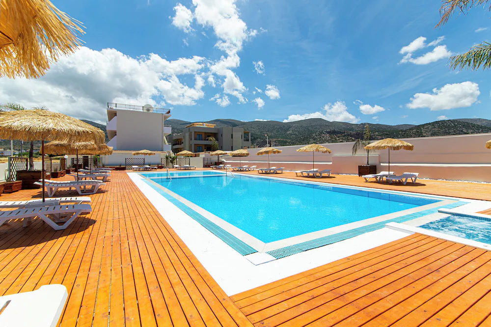 Triton Hotel