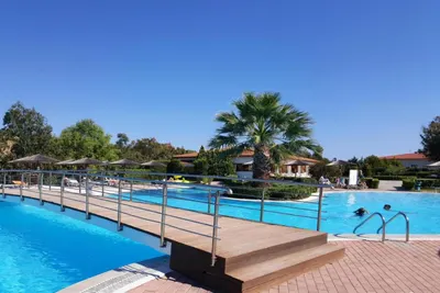 Alexandros Palace Hotel & Suites