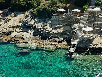 Candia Park village