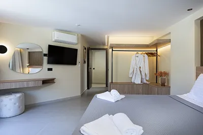 Elmima Luxury Villa