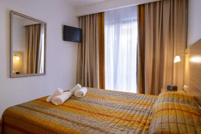 Apanemia Hotel