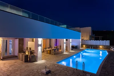 Amperian Mykonos