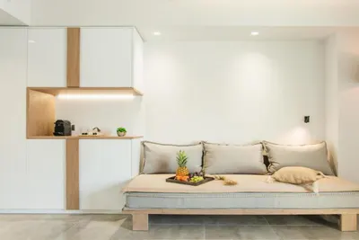 Blue Carpet Luxury Suites