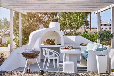 La Maison Luxurious Living