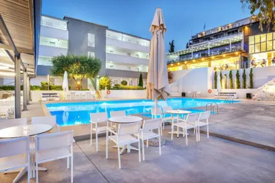 Kriopigi Hotel