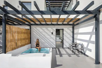 Ble Suites Santorini