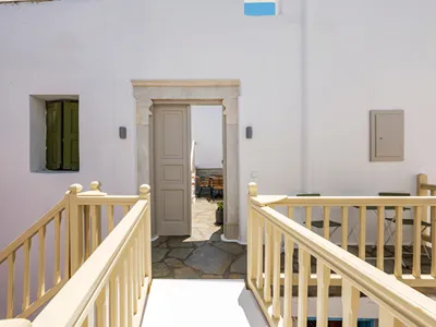 Mr & Mrs Mykonos The Residence