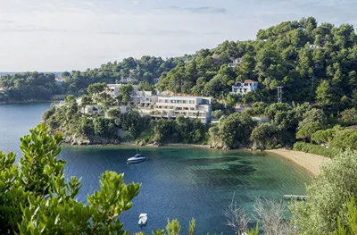 Cape Kanapitsa Hotel Suites