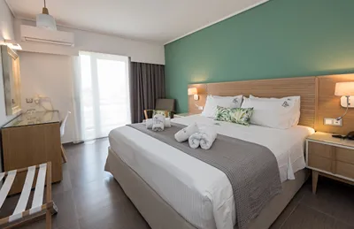 Palm Beach Hotel – Adults Only