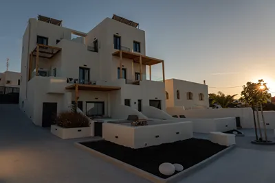 North Wind Luxury Suites