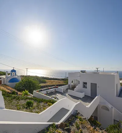 Thoe Oia Suites