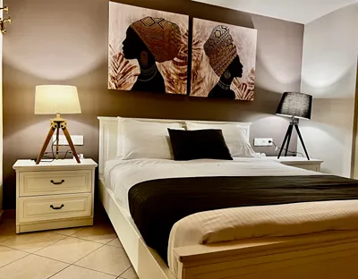 Bruskos Hotel & Suites