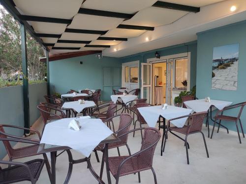 Vassiliki Bay Hotel