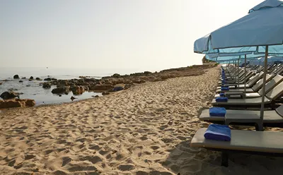 I Resort Beach Hotel & Spa