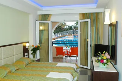 Majestic Hotel & Spa
