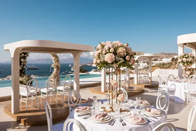 Lovia Mykonos