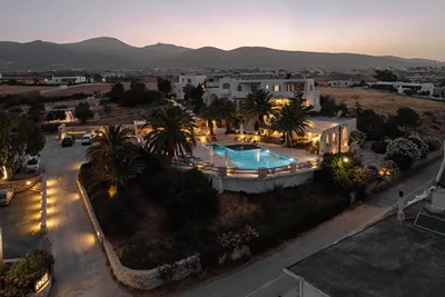 Pnoi Hotel Paros