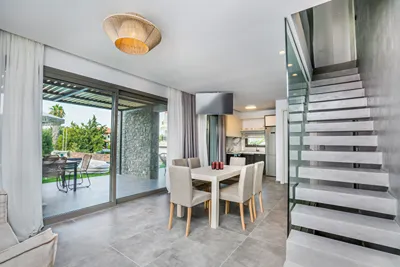 Dionisos Luxury Villas