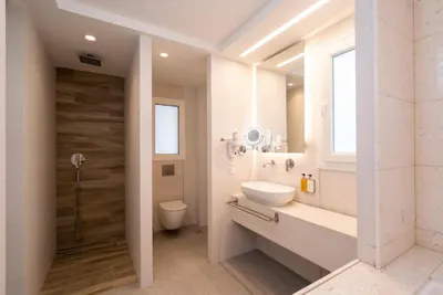 Mirablue Luxury Residences