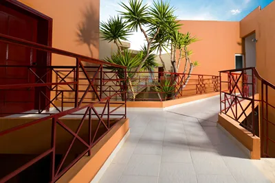 Hotel Elotia