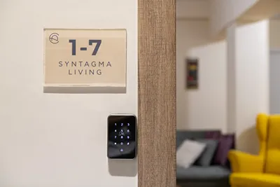 Enattica Syntagma Living