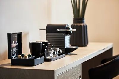 Cama Luxury Suites Glyfada