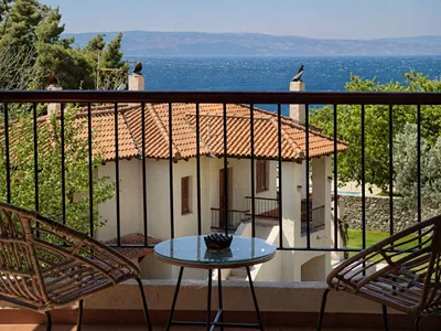 Kaminos Hotel by Nin & Bau