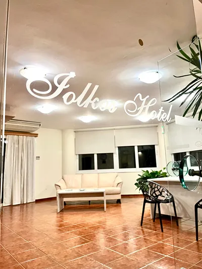 Iolkos Hotel Apartments Chania