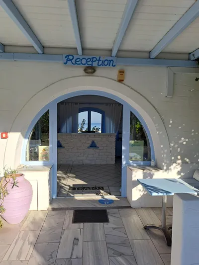 Stratos Apartments & Studios