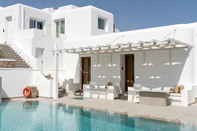 Kallos of Mykonos