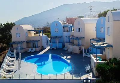 Maria's Place Oia